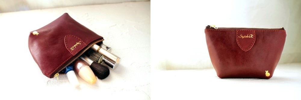 うさぎマークのコスメポーチ/ボルドー